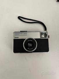 Fotocamera INSTAMATIC 233-X Kodak