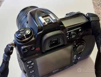 NIKON D300  da controllare (prezzo trattabile)