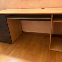Scrivania per ufficio/casa