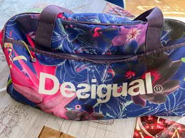 borsone diseguale per attività sportive