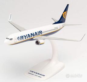 RYANAIR Boeing 737-800 Scala 1:200 AereoModellino