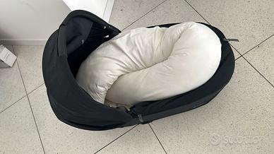 Navicella Cybex nera per neonato