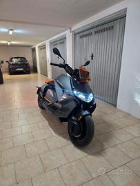 bmw ce 04