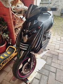 Scooter Beta Motor Ark 50