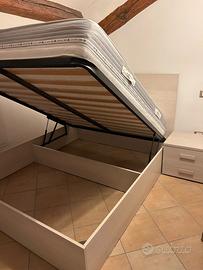 Letto contenitore e materasso 160x200cm