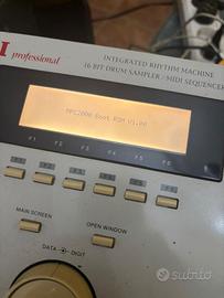 Campionatore AKAI MPC 2000