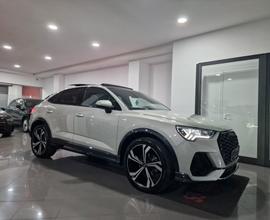 Audi Q3 SportBack 35 TDI S tronic Identity Black