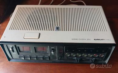 GRUNDING SONO CLOCK 250 RADIOSVEGLIA NUOVA VINTAGE