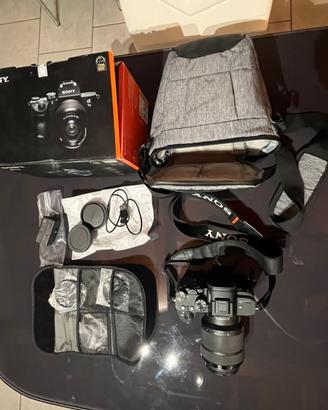 Sony Alpha 7 III Full Frame + 28-70 e corredo