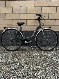 Bici da città Esperia cambio Shimano