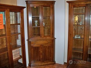 Angoliera alta arte povera