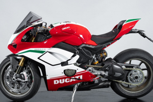 Ducati Panigale v4 speciale