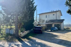 BIFAMILIARE A RIMINI