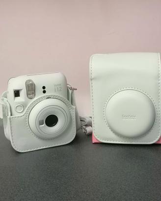 Fuji instax mini 12