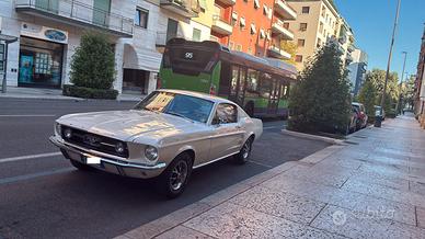 Ford Mustang 1967 Gt 390 big block cambio manuale