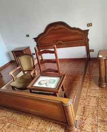 Camera da letto usata completa