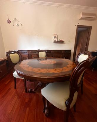 Tavolo rotondo  intarsiato con 5 sedie
