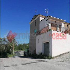 Villa bifamiliare Cervaro [cod. rif5922429VRG]