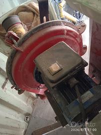 Mulino elettrico per macinazione mais