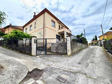 PORZIONE DI BIFAMILIARE A TRIESTE