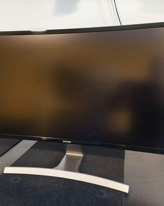 Monitor curvo Samsung 27 pollici FHD