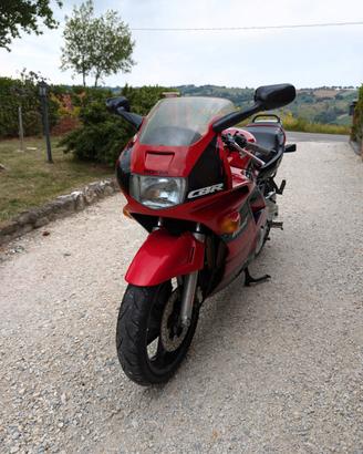 Honda CBR 600 F SPORT