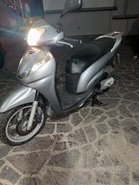 Honda Sh 300