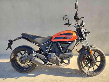 DUCATI Scrambler 400 Sixty2 Export (solo Esporta