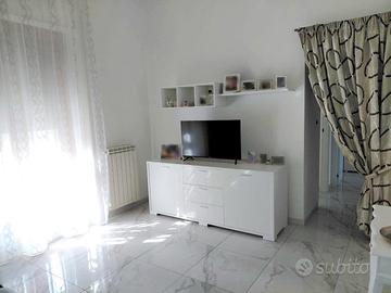 Trilocale ristrutturato con box