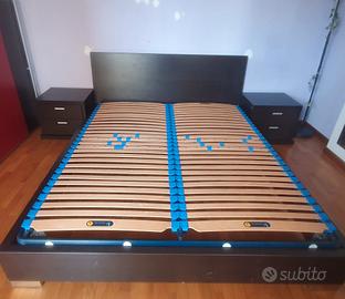 Letto matrimoniale como e due comodini 