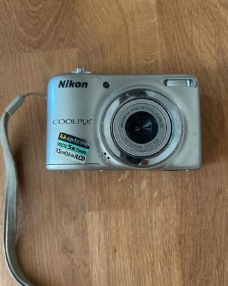 Fotocamera Digitale Vintage Nikon Coolpix L25 – Ar