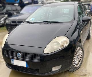 RICAMBI USATI AUTO FIAT Grande Punto 1Â° Serie GRA