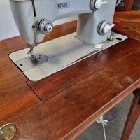 Macchina da cucire  vintage