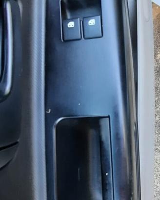 KIA CEED 2007 - PULSANTIERA ALZAVETRO ANTERIORE SI