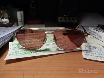 Occhiali da sole marrone chiaro