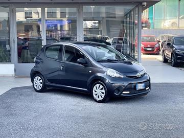 Toyota Aygo 5 Porte 1.0 Benzina 68CV E5 Neo - 2014