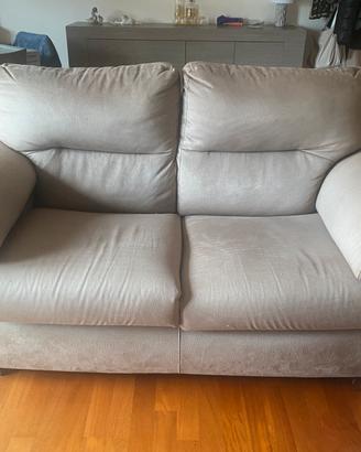 Divano due posti e tre posti poltrone &sofa’