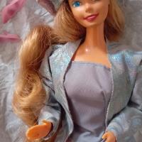 Barbie anni 80 con parrucca e abito originale