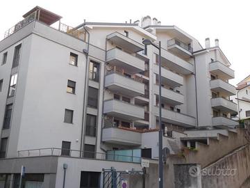 Rif.23713| box auto trieste