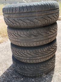 Gomme auto