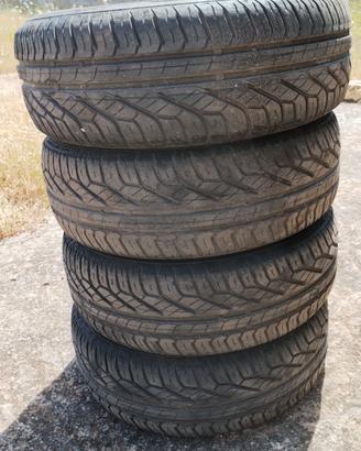 Gomme auto