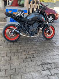 Moto mt07