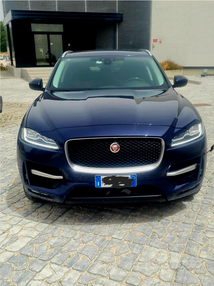 Jaguar F-Pace (X761)