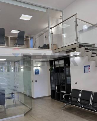Ufficio - studio professionale in V. V. Giuffrida