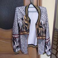 Giubbotto primaverile leopardato bonprix