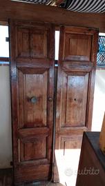 portone vintage in castagno 