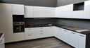 cucina-lucida-bianca-fine-serie-adattabile-