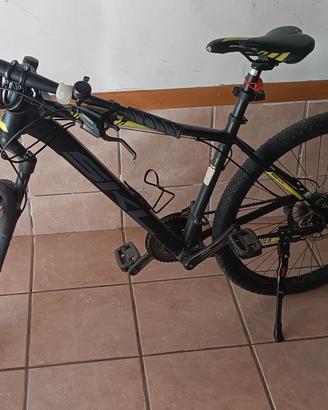 Bicicletta Mountain bike 