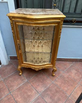 Vetrina foglia oro