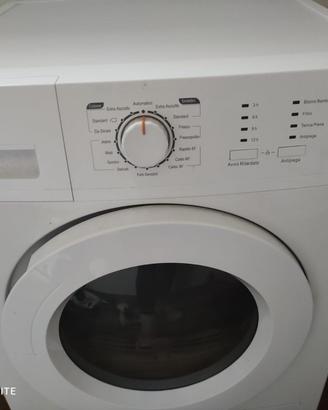 Asciugatrice Comfee' CF-DHP-8A2 8 KG.